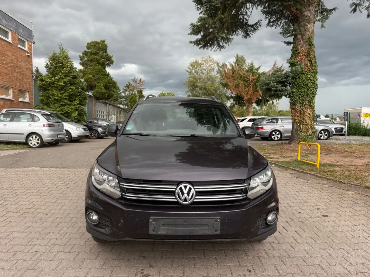 Volkswagen Tiguan 2.0 TDI SCR 4MOT BMT LOUNGE Track & St Schwarz - 2
