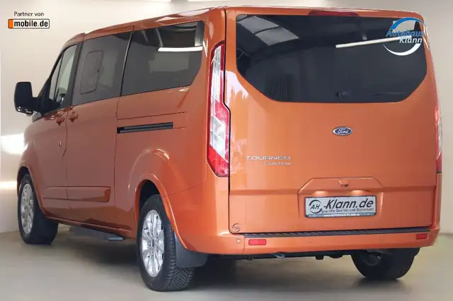 Ford Transit Custom view 8