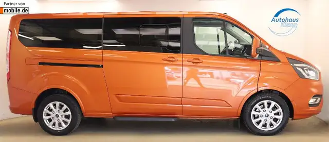 Ford Transit Custom view 6