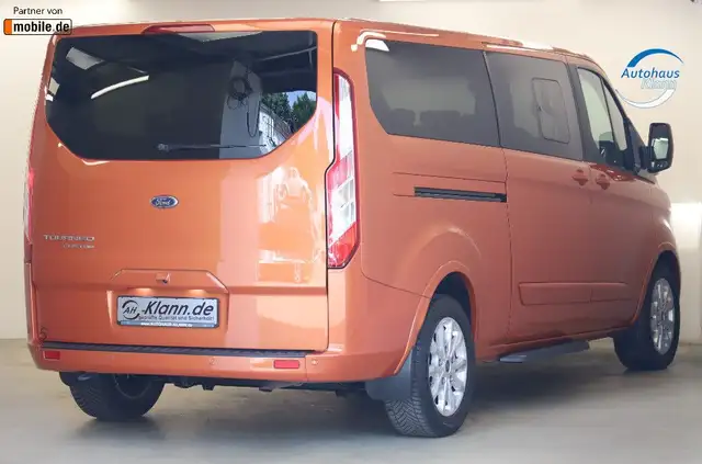 Ford Transit Custom view 10