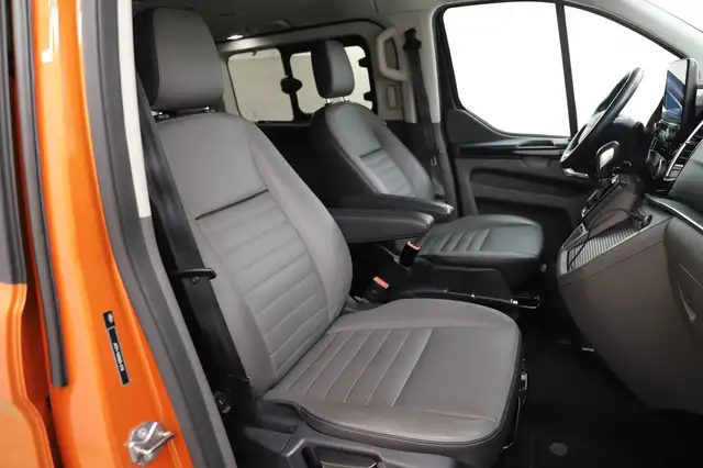 Ford Transit Custom view 12