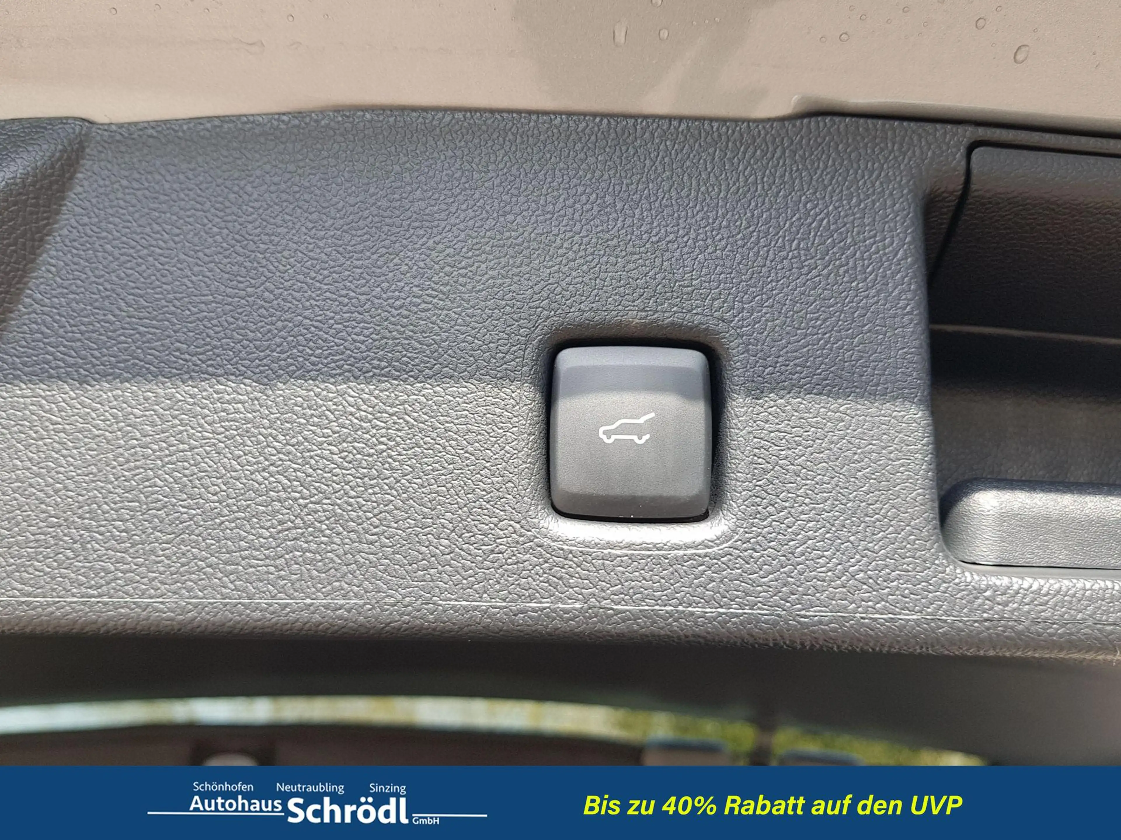 Ford Kuga 2.5 Line X FHEV AWD BlueCruise® 134 kW (182 PS)... — photo 12
