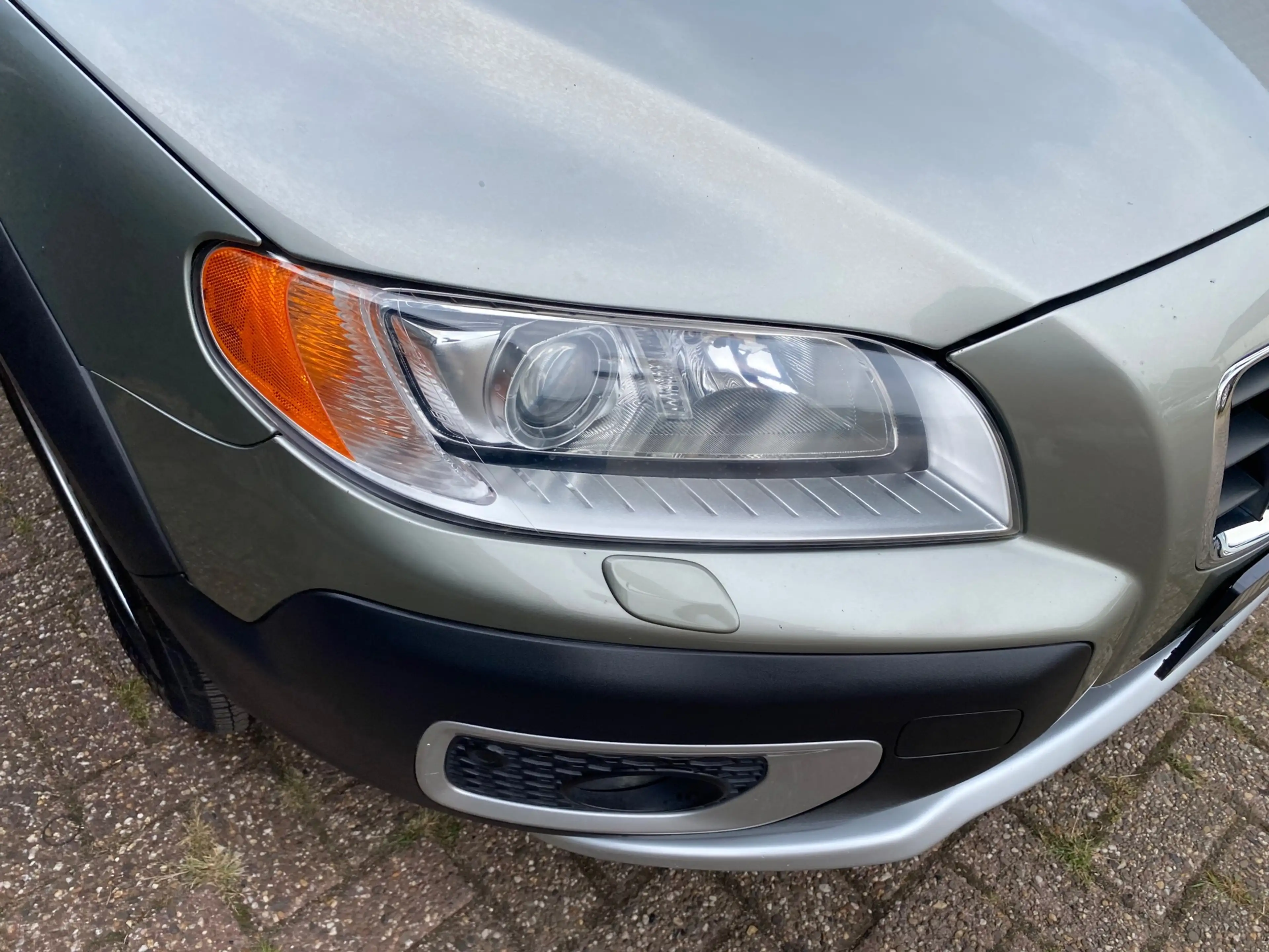 Volvo XC70 3.2 Momentum AWD Automaat LEER / TREKHAAK / YOUNGT — photo 7