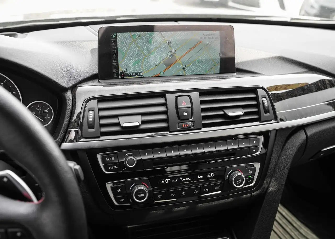 BMW 4 Series снимка BMW 4 Series