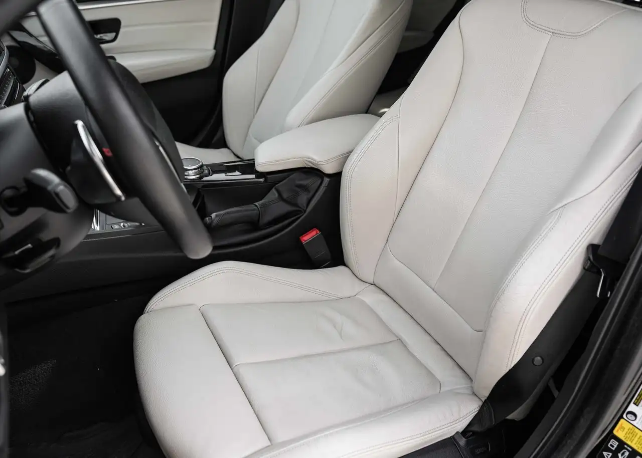 BMW 4 Series снимка BMW 4 Series