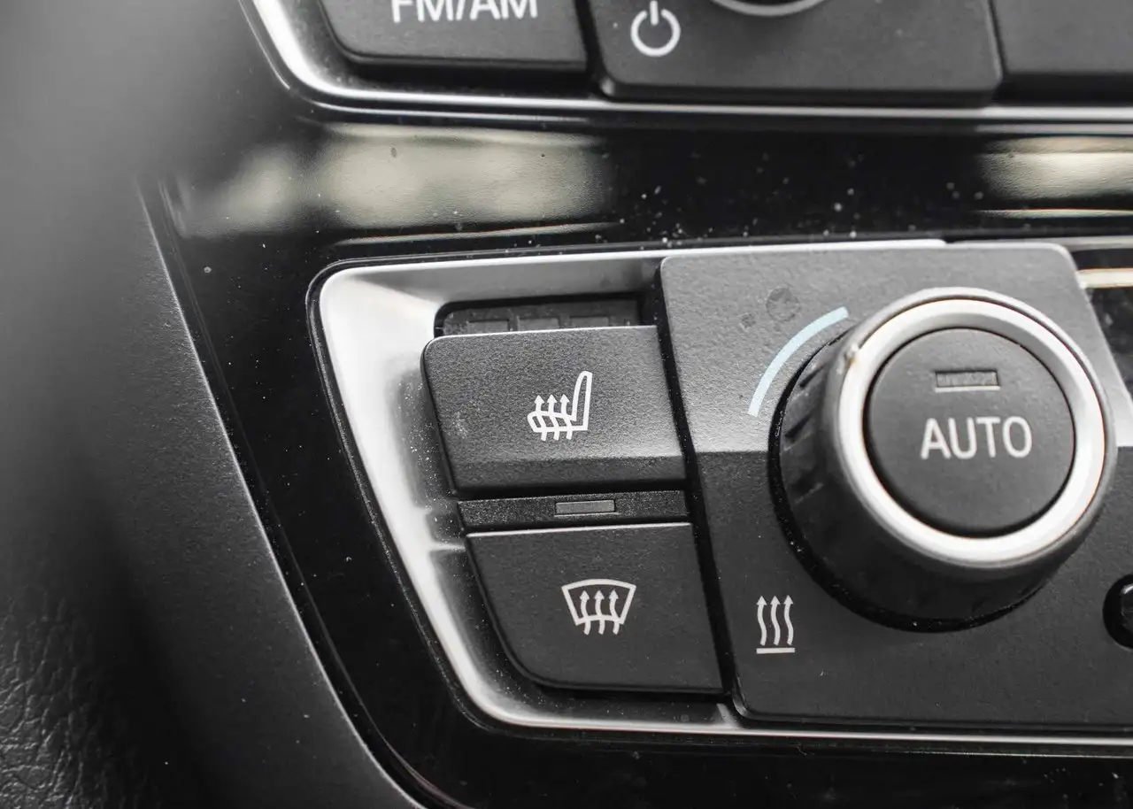 BMW 4 Series снимка BMW 4 Series