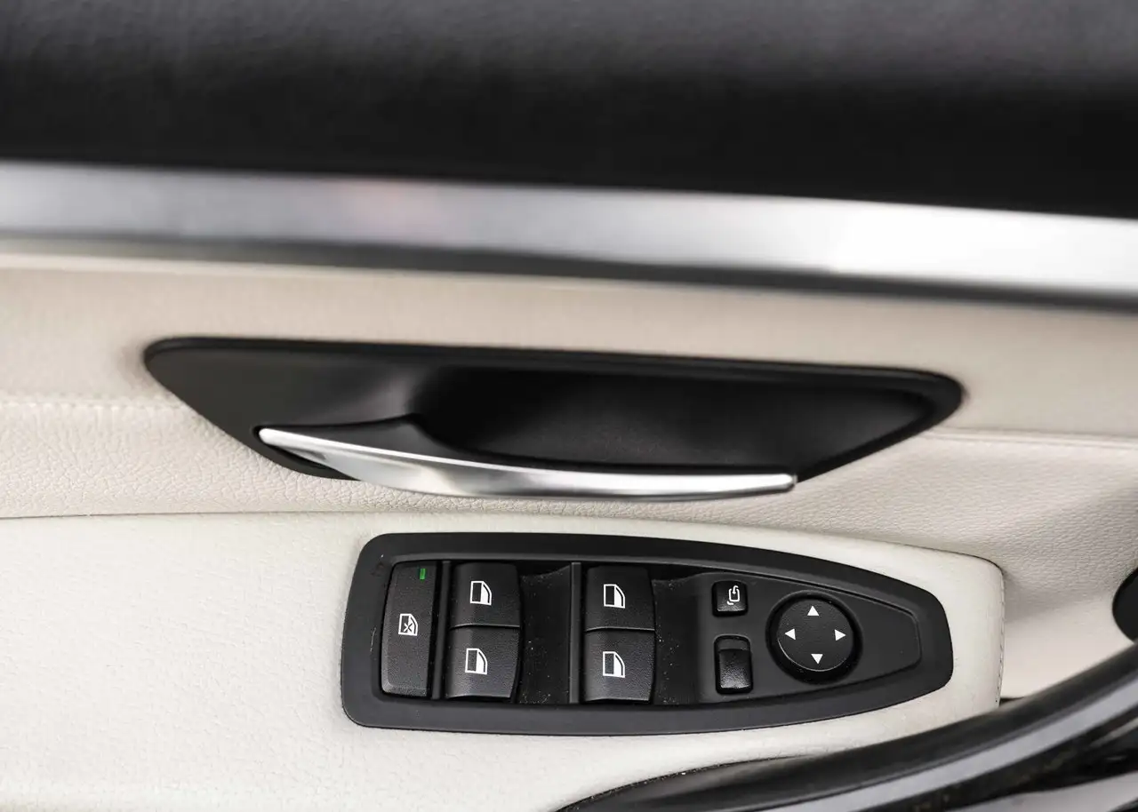BMW 4 Series снимка BMW 4 Series