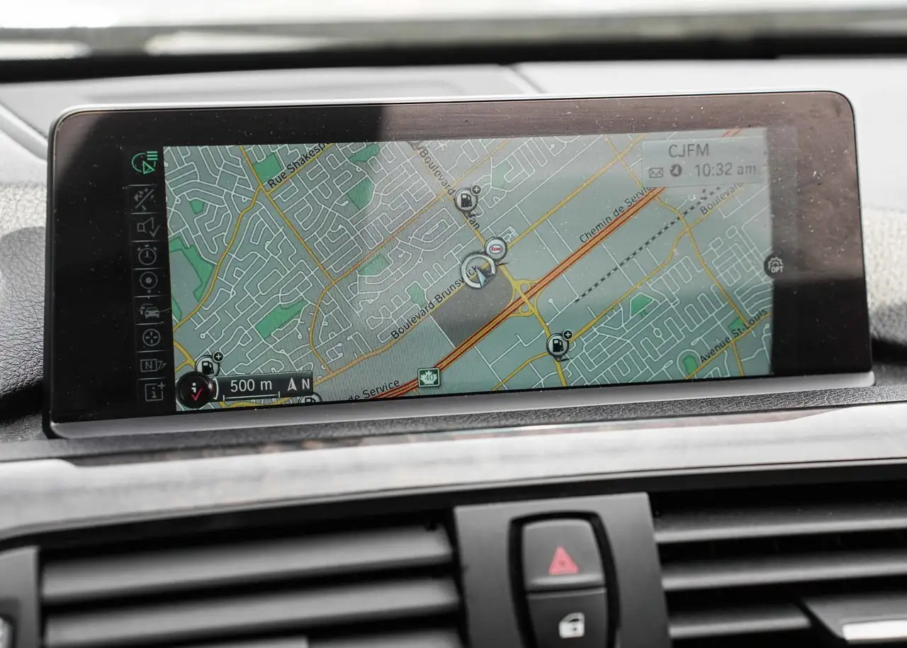 BMW 4 Series снимка BMW 4 Series