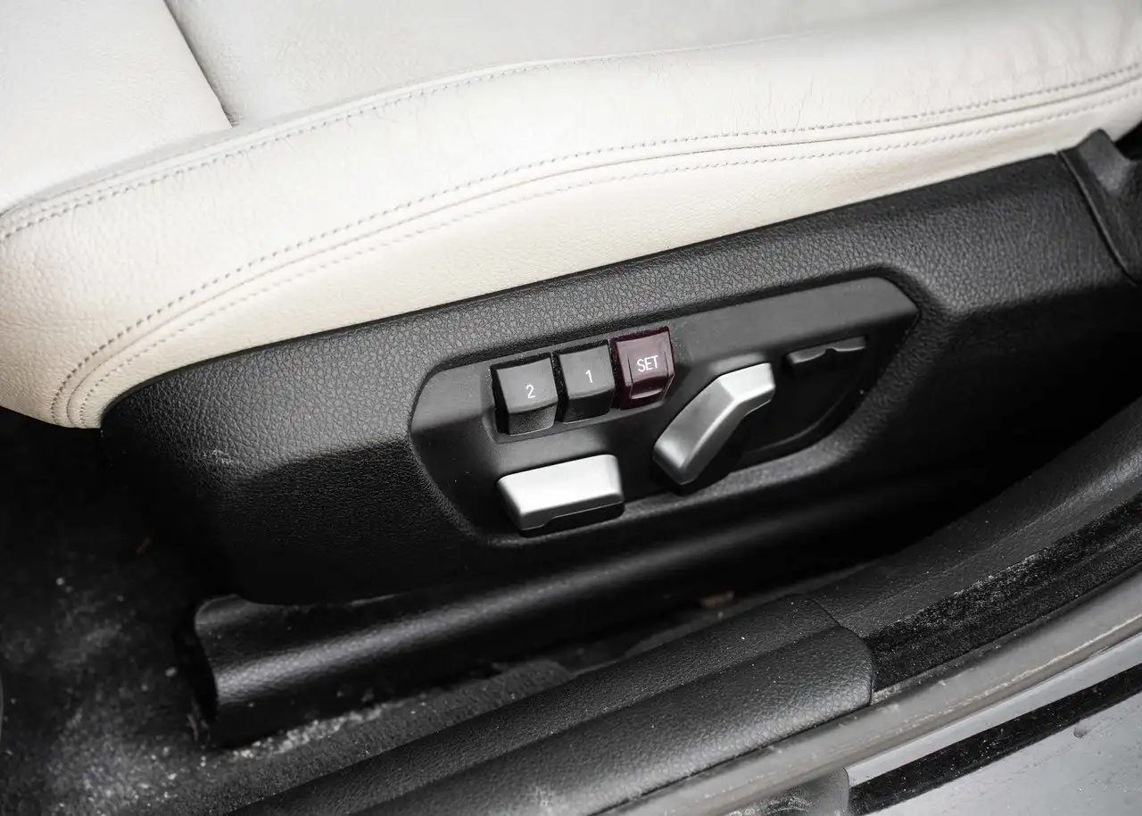 BMW 4 Series снимка BMW 4 Series
