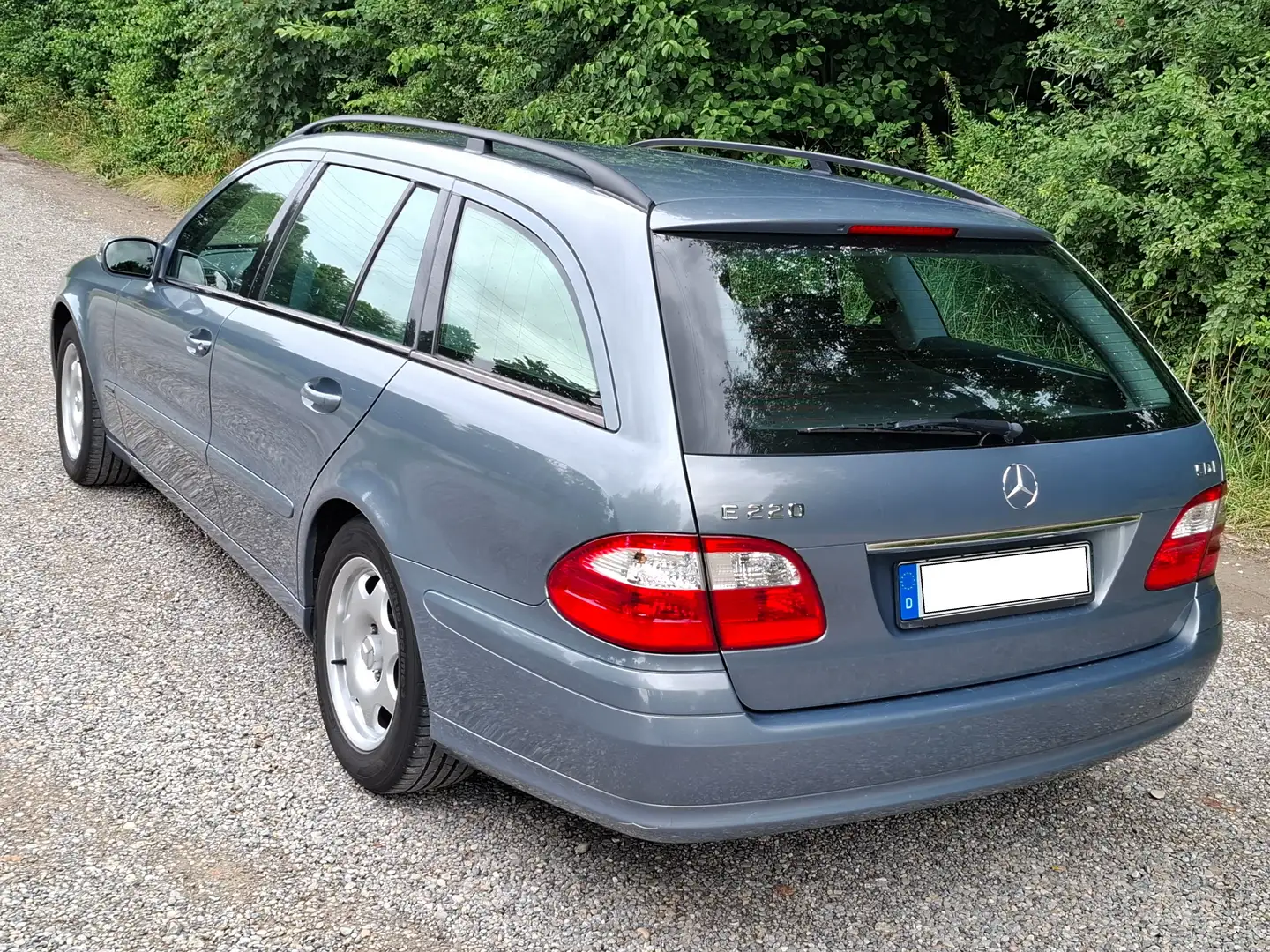 Mercedes-Benz E 220 E-Klasse T-Modell Diesel T CDI Classic Gris - 2