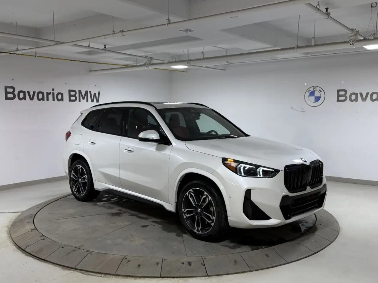 BMW X1 снимка BMW X1