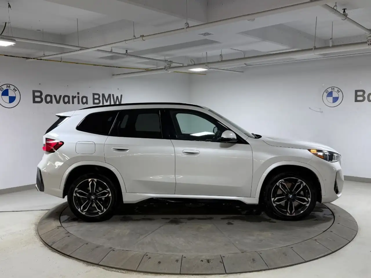 BMW X1 снимка BMW X1