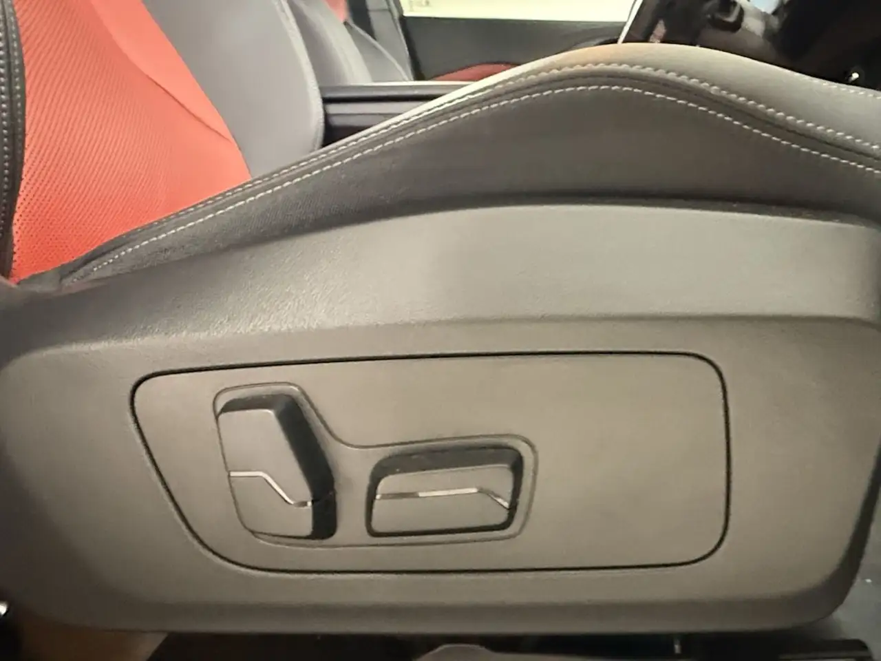 BMW X1 снимка BMW X1
