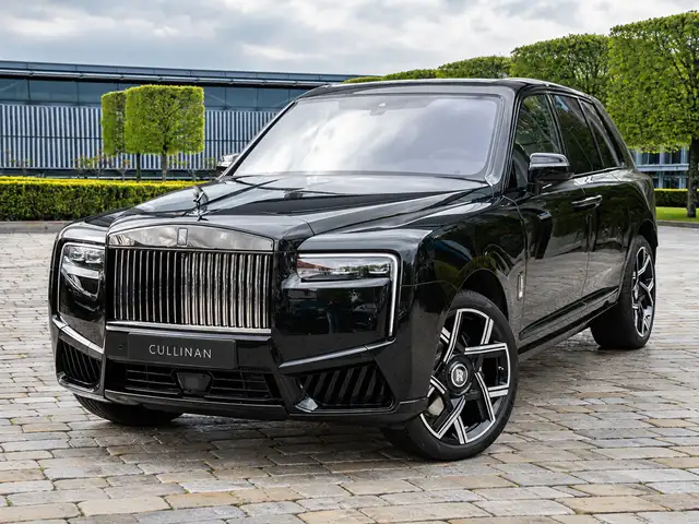 Rolls-Royce Cullinan Black Badge SERIES II + SHOOTING STA