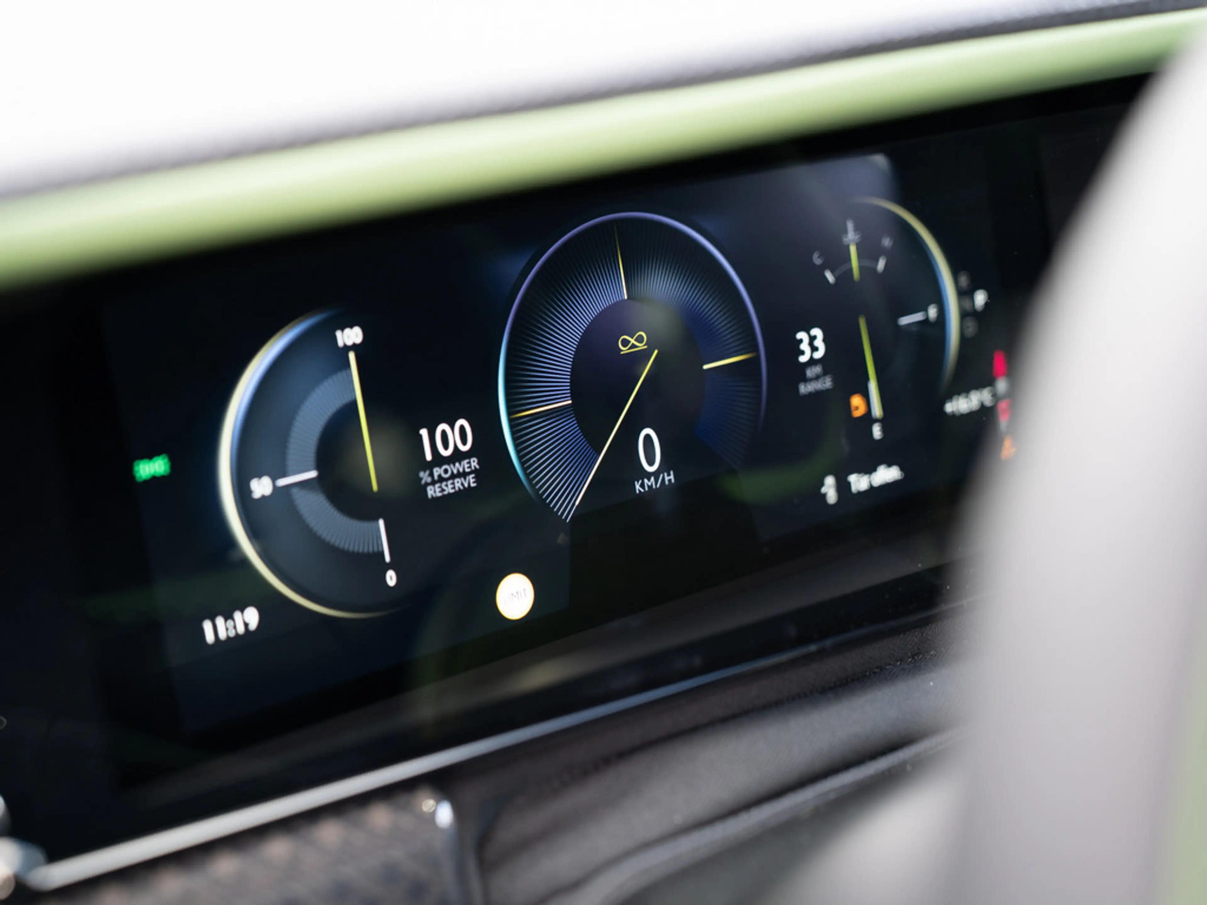 Rolls-Royce Cullinan Black Badge SERIES II + SHOOTING STA — photo 8