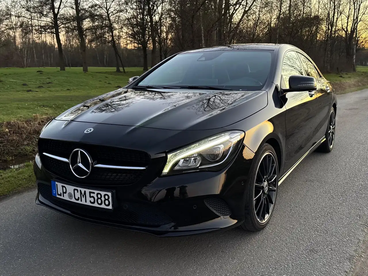 Mercedes-Benz CLA 180
