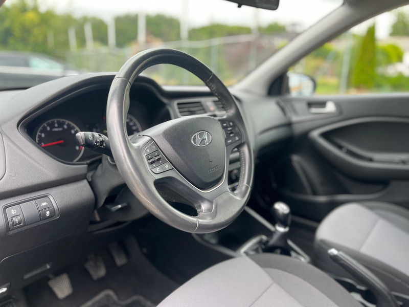 Hyundai i20 5-Türig+Klima+PDC+Navi /// FINANZIERUNG 118€ — photo 13