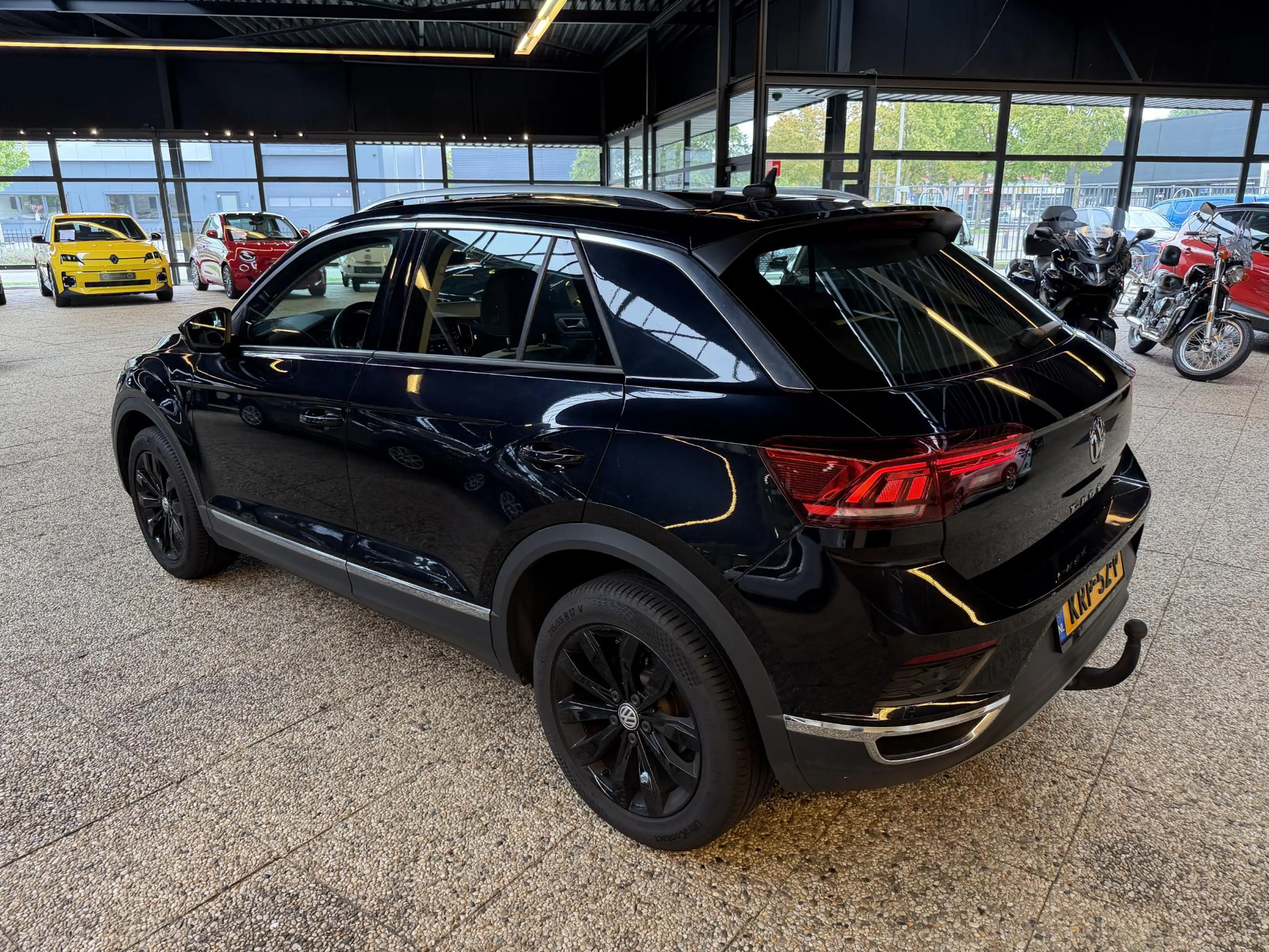 Volkswagen T-Roc 1.5 TSI Sport Business R | Pano | Camera | Keyless — photo 3