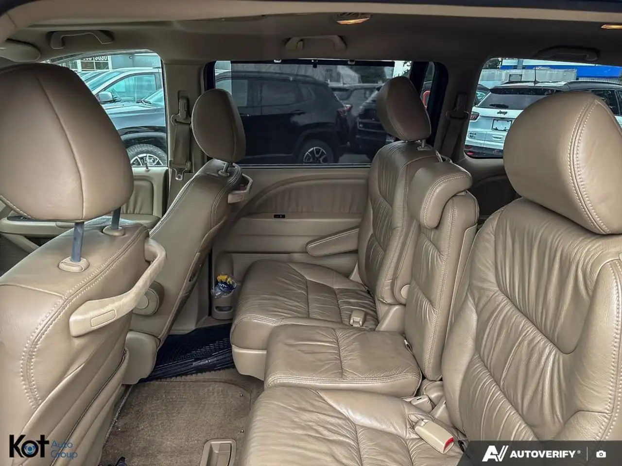 Honda Odyssey снимка Honda Odyssey