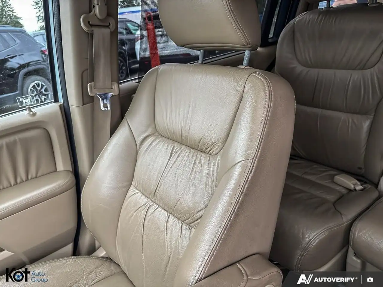Honda Odyssey снимка Honda Odyssey
