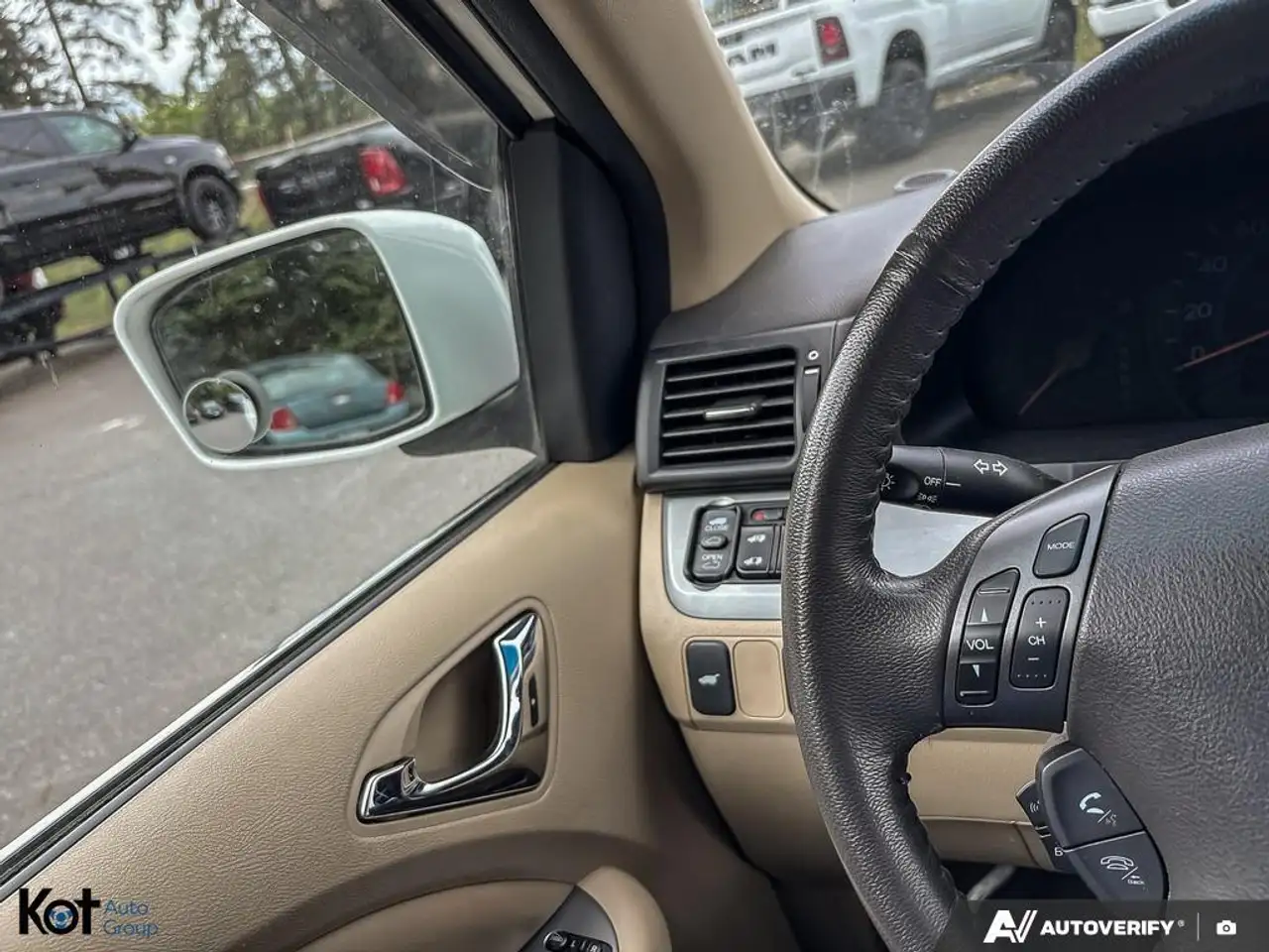 Honda Odyssey снимка Honda Odyssey