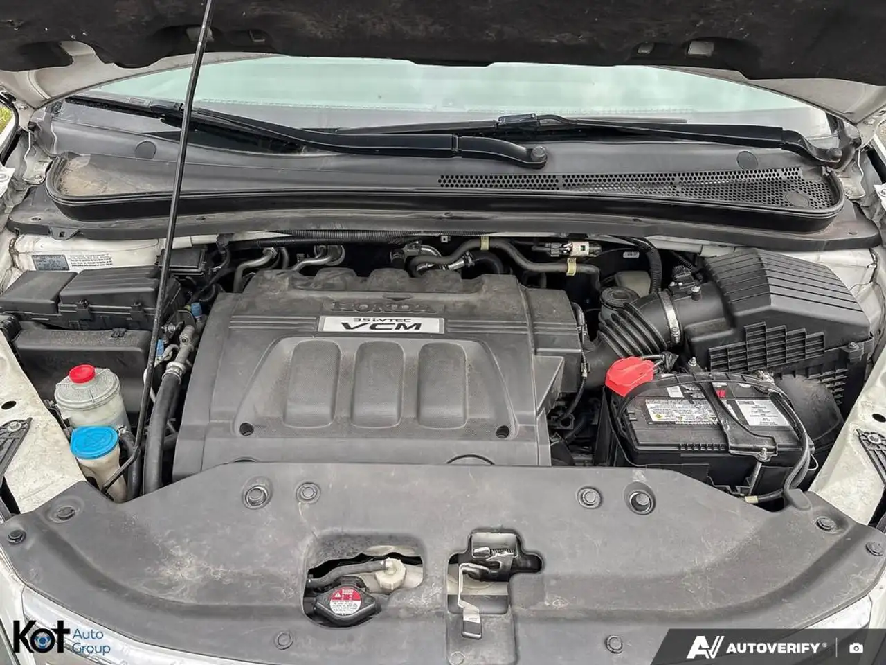 Honda Odyssey снимка Honda Odyssey