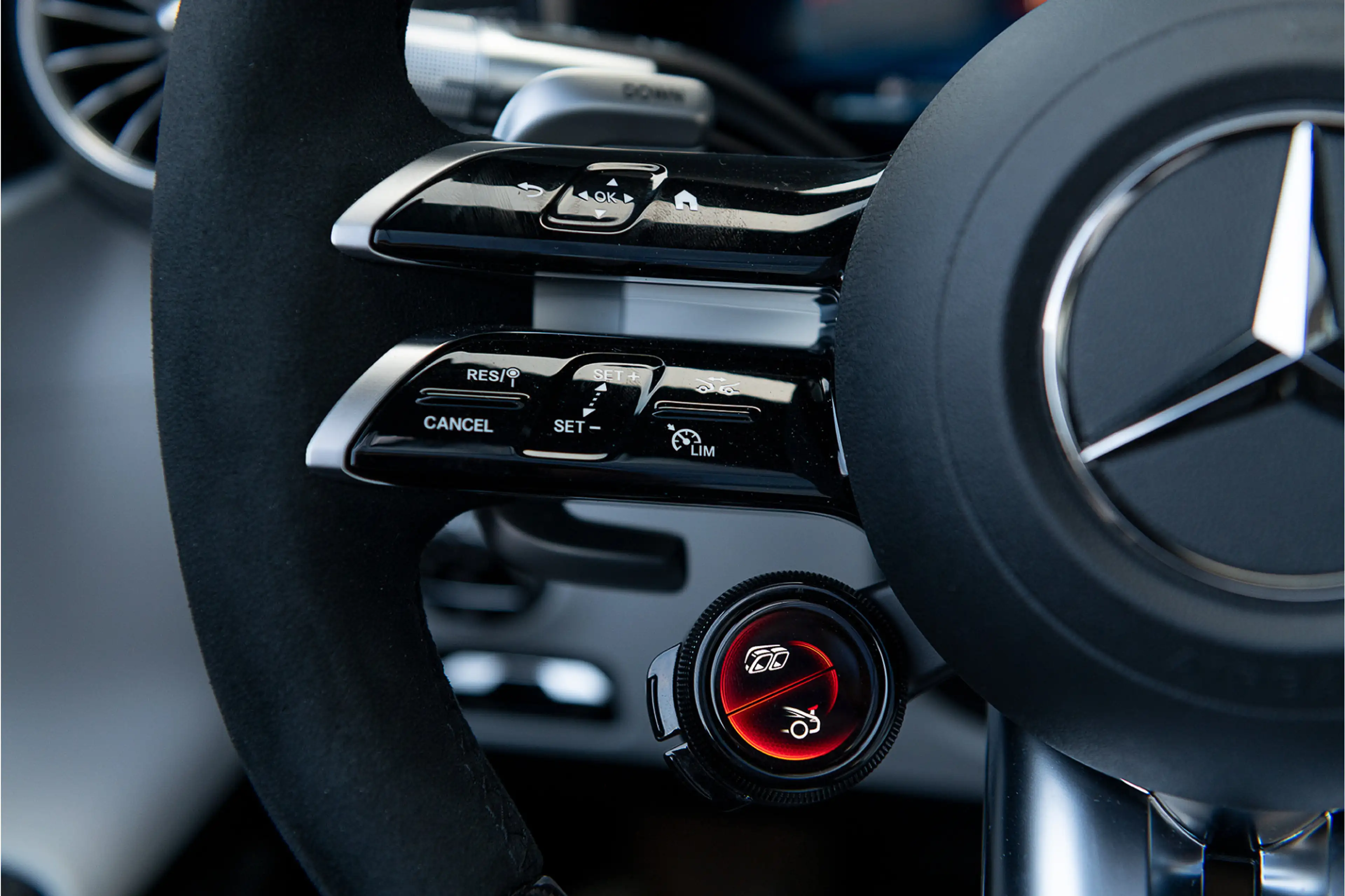 Mercedes-Benz SL 63 AMG 4MATIC+ Aero Nightpak Distronic+ LIFT IHC+ Achtera — photo 48