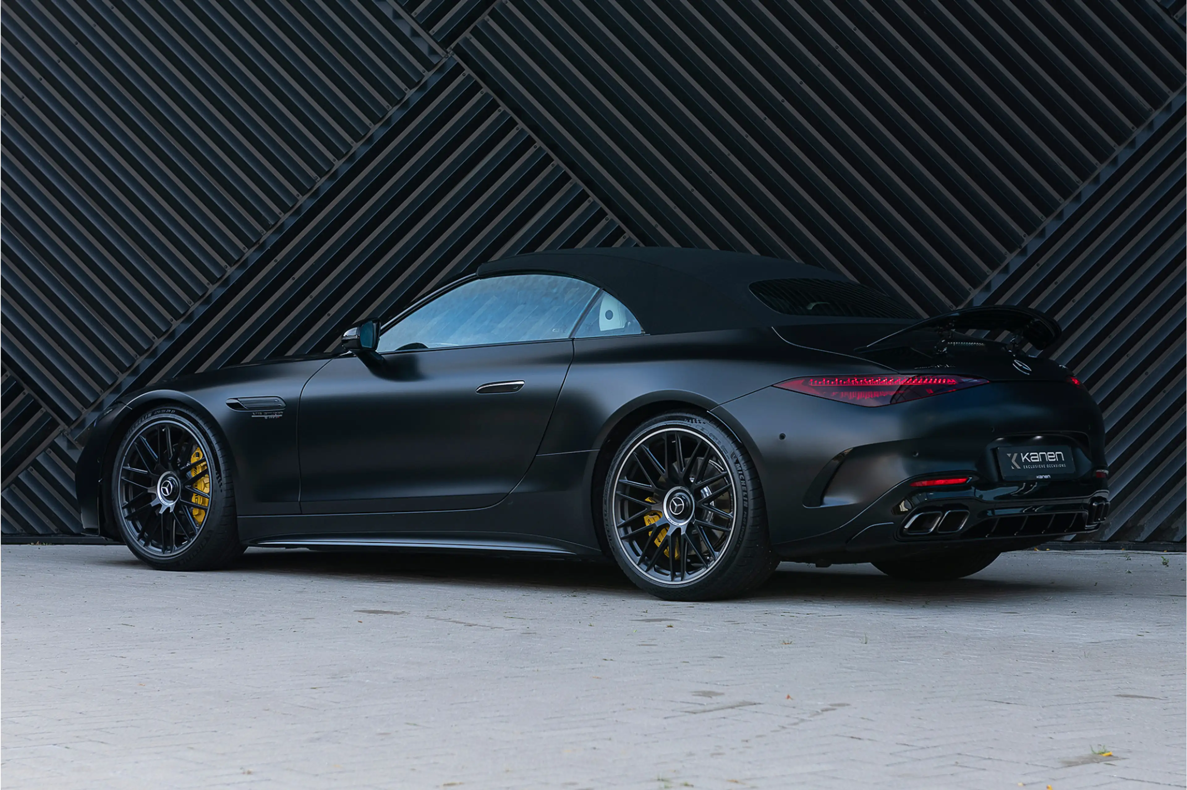 Mercedes-Benz SL 63 AMG 4MATIC+ Aero Nightpak Distronic+ LIFT IHC+ Achtera — photo 14
