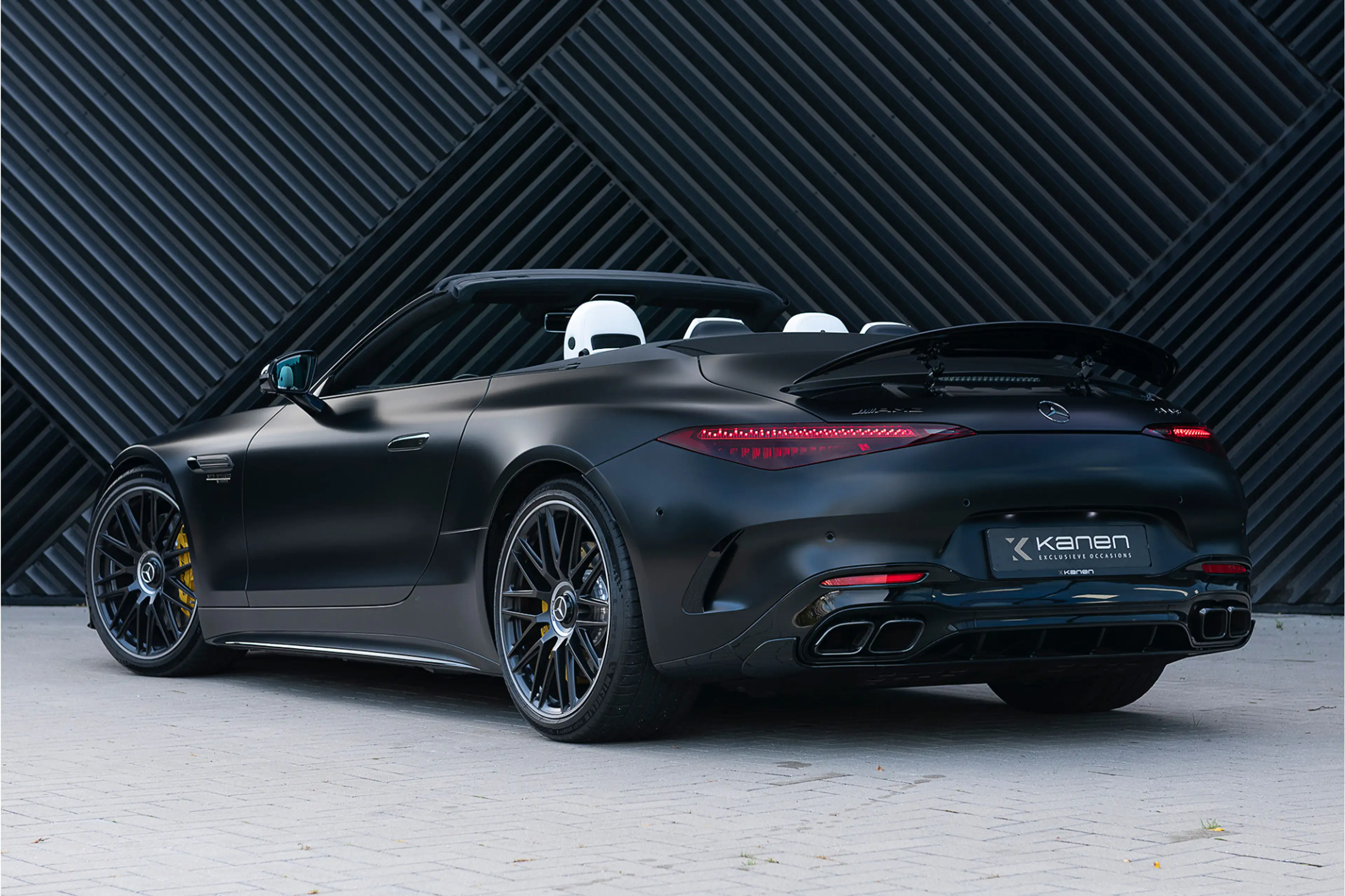 Mercedes-Benz SL 63 AMG 4MATIC+ Aero Nightpak Distronic+ LIFT IHC+ Achtera — photo 2