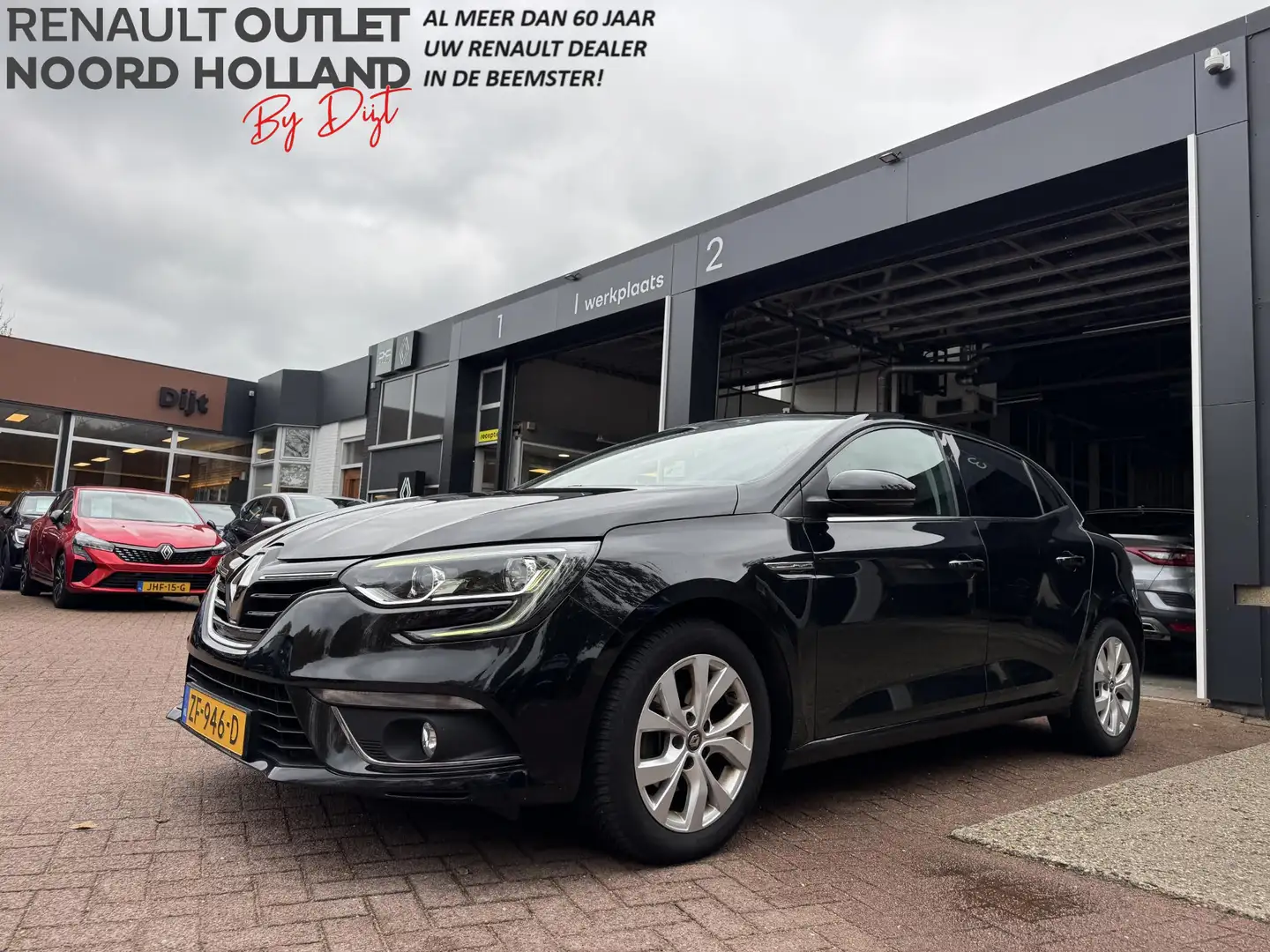 Renault Megane 1.3 TCe 130pk Limited Zwart - 1