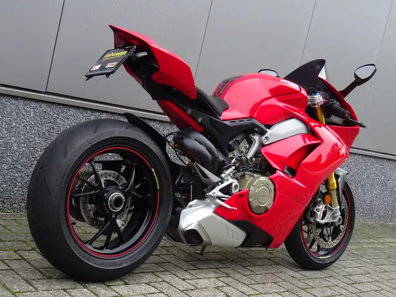 Ducati Panigale V4 S - foto 3