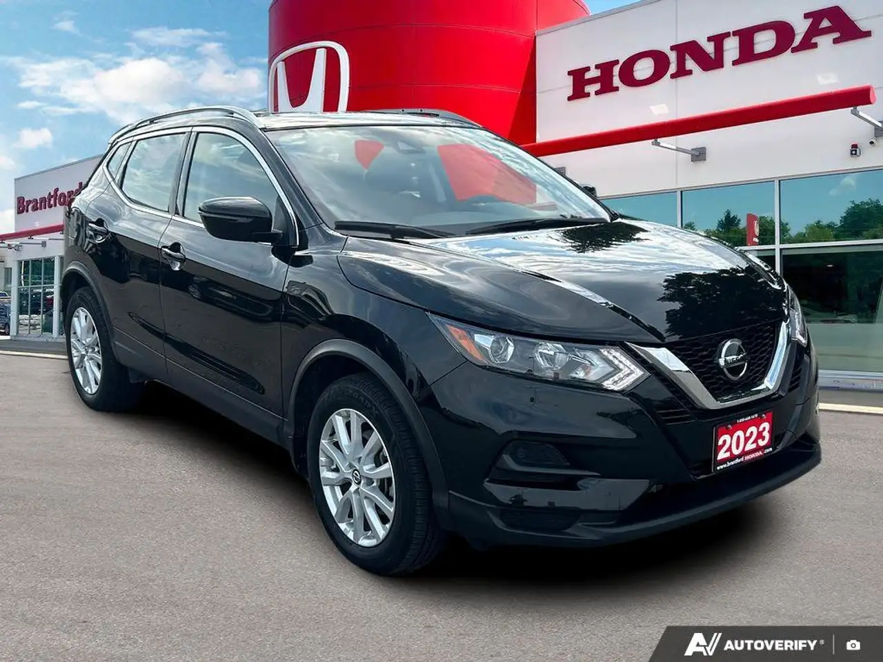 Nissan Qashqai снимка Nissan Qashqai