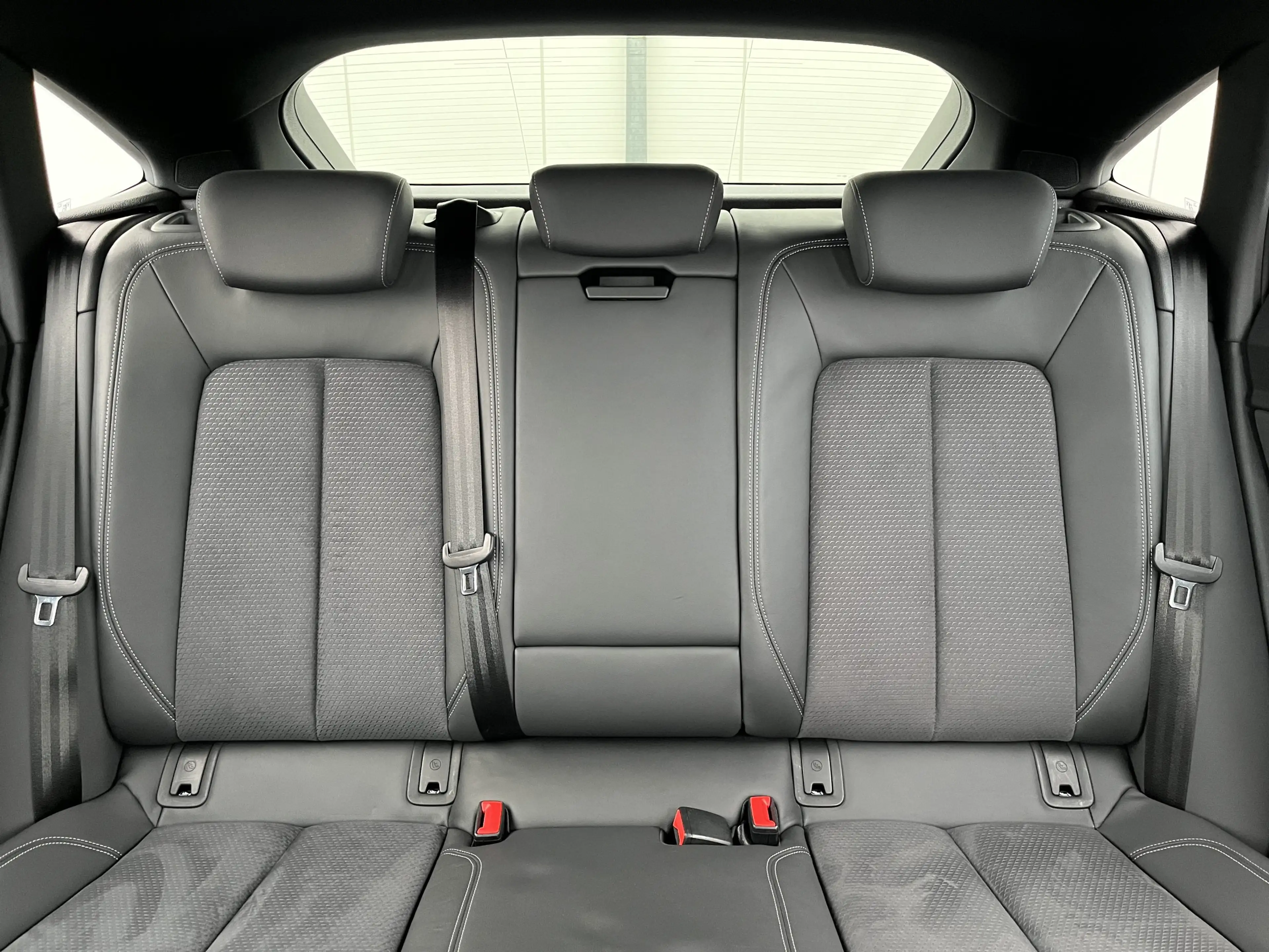 Audi e-tron S Sportback 21 Zoll Bremse orange Optikp. Virt-Spi — photo 15