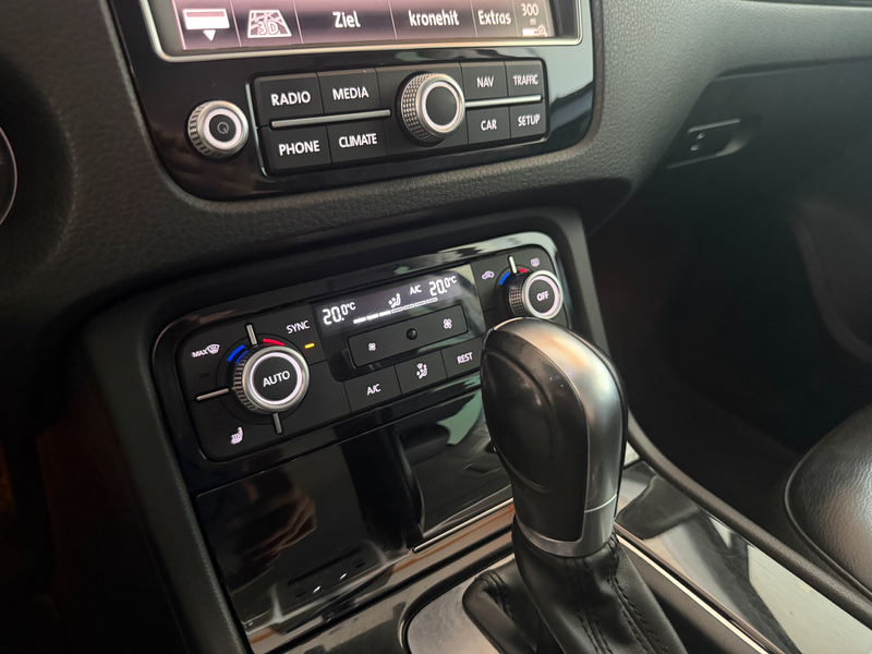 Volkswagen Touareg V6 TDI BMT/Start-Stopp 4Motion — photo 11