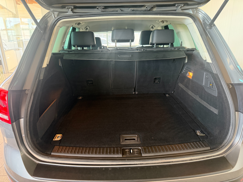 Volkswagen Touareg V6 TDI BMT/Start-Stopp 4Motion — photo 9