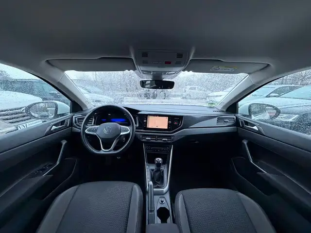 Volkswagen Taigo view 9