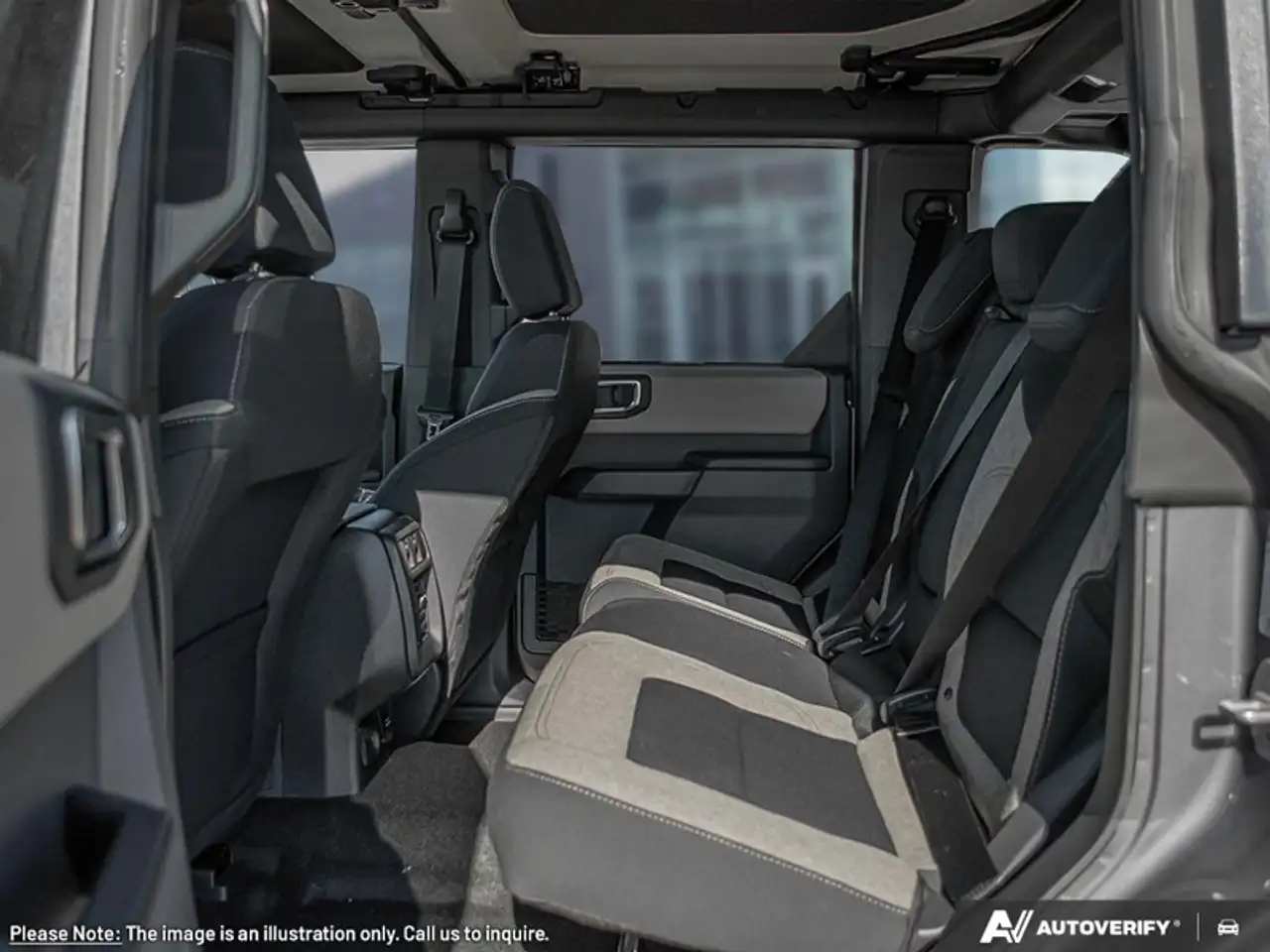 Ford Bronco снимка Ford Bronco