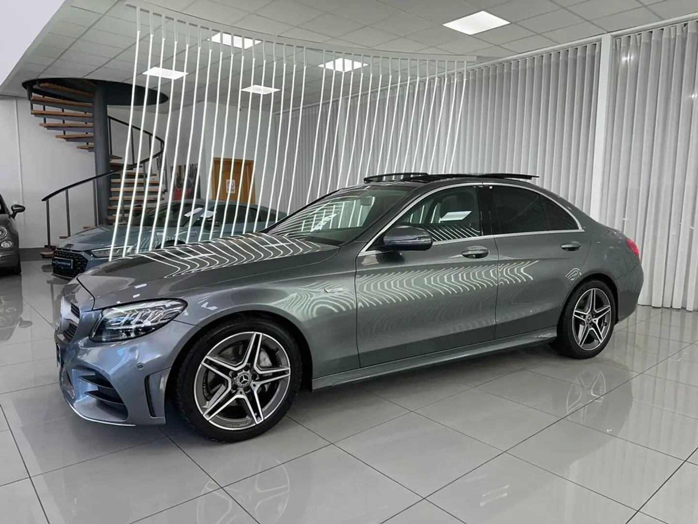 Mercedes-Benz C 220 d Grau - 2