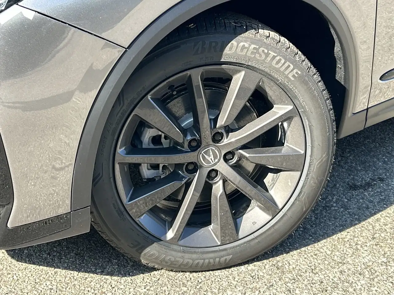 Acura MDX снимка Acura MDX