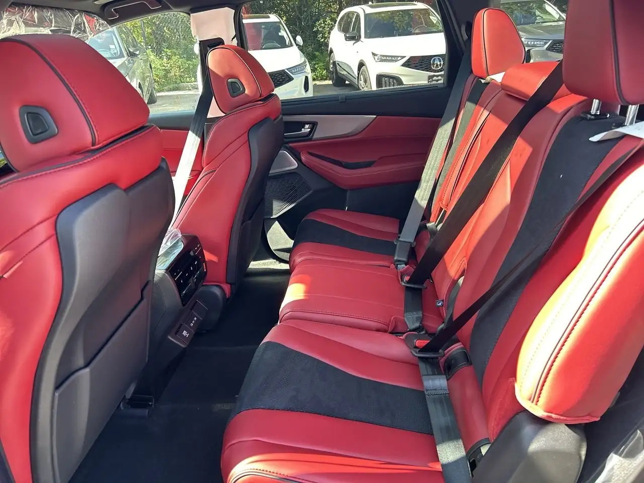 Acura MDX снимка Acura MDX
