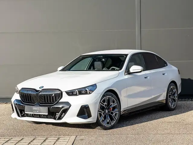 BMW I5 in White for sale