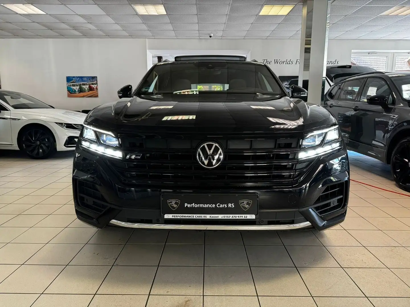 Volkswagen Touareg R-Line 4Motion Pano/Head UP/Luft/Matrix Schwarz - 2