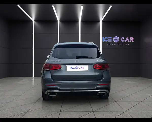 Mercedes-Benz GLC view 6