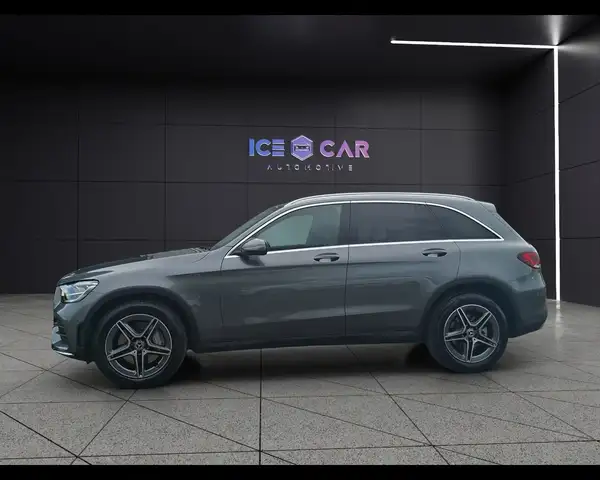 Mercedes-Benz GLC view 8