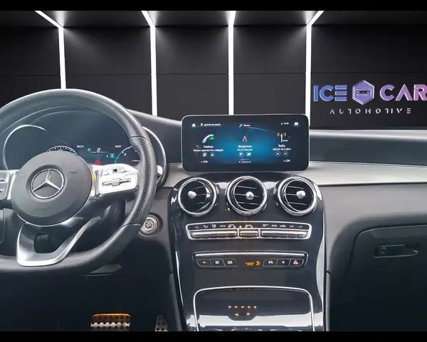 Mercedes-Benz GLC view 10