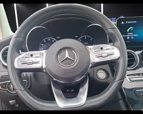 Mercedes-Benz GLC view 11