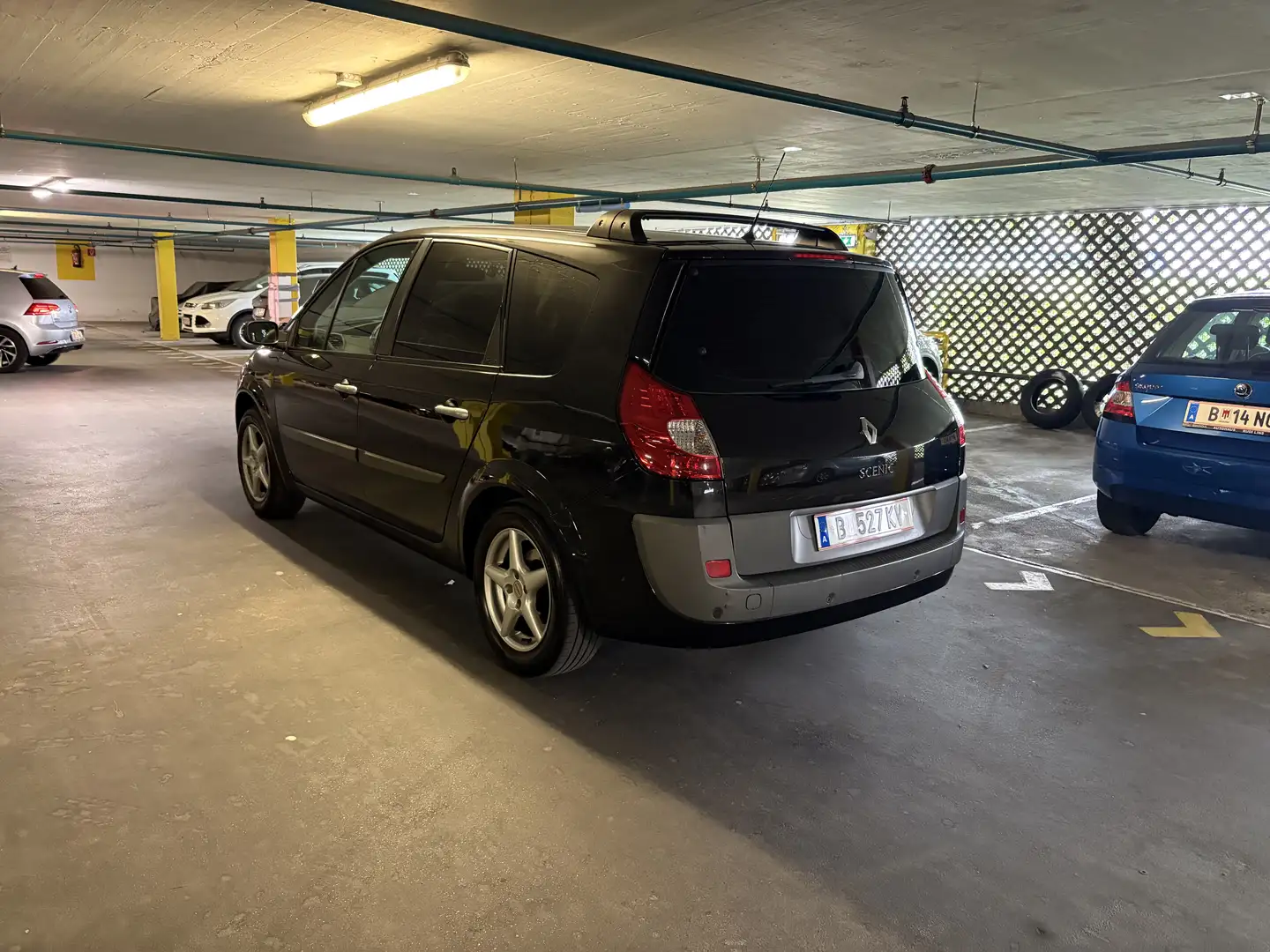Renault Grand Scenic Scénic II Privilège 1,5 dCi DPF - 2