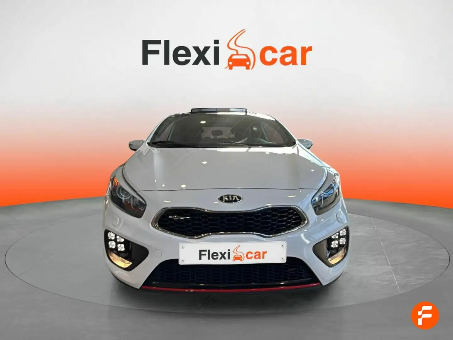 Kia 1.6 T-GDi 204CV GT Bílá - 2