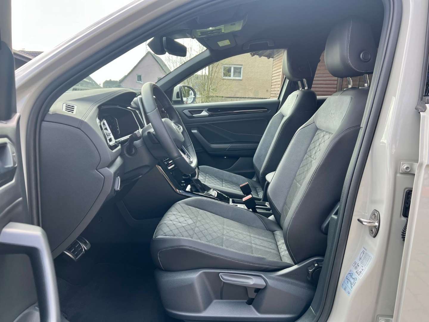 Volkswagen T-Roc R-Line -  - Joinsteer - #4