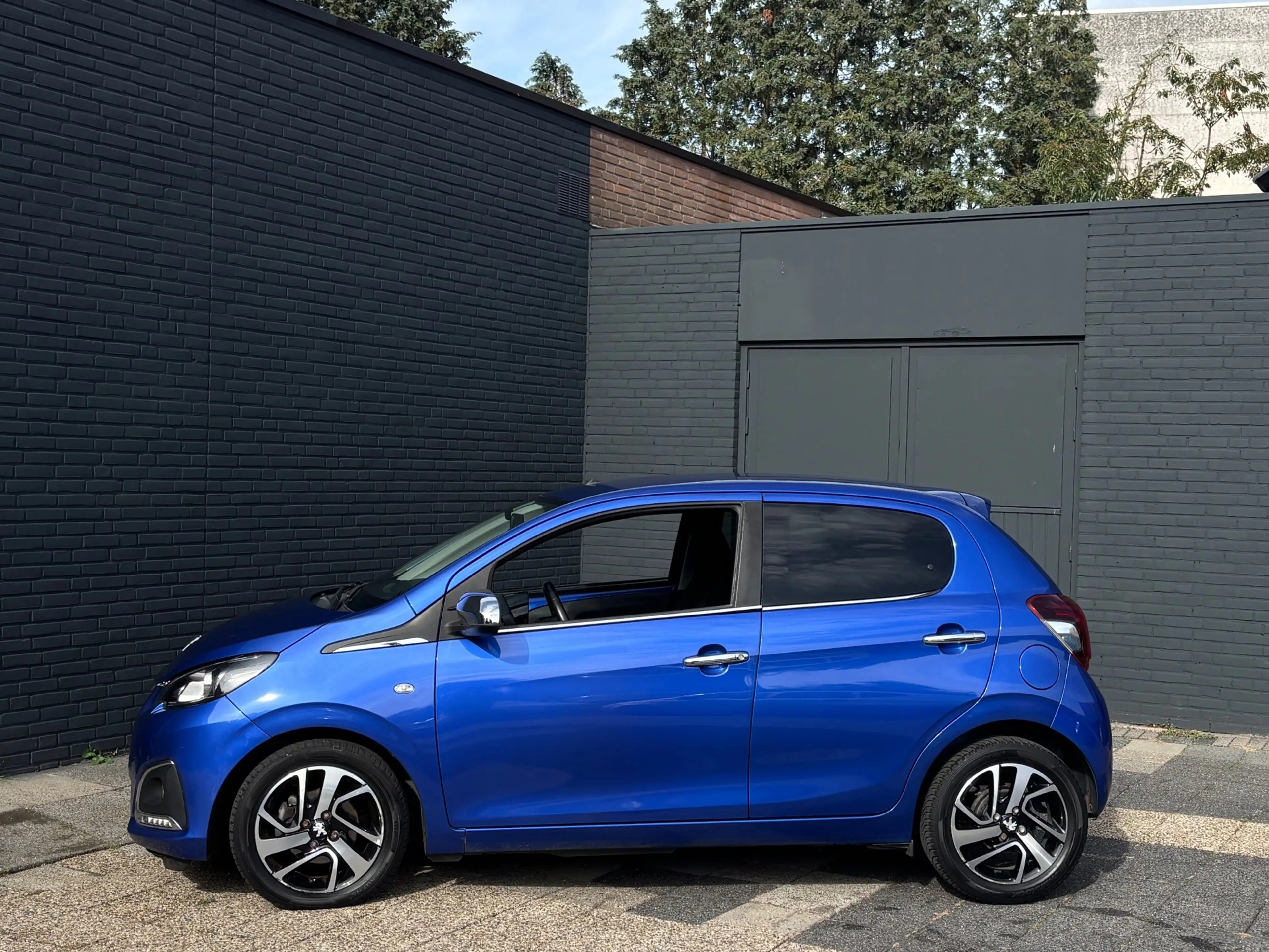 Peugeot 108 1.0 e-VTi Allure | LED | Bluetooth | Carplay — photo 2